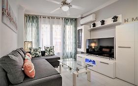 Céntrico apartamento nuevo en el casco histórico de Granada